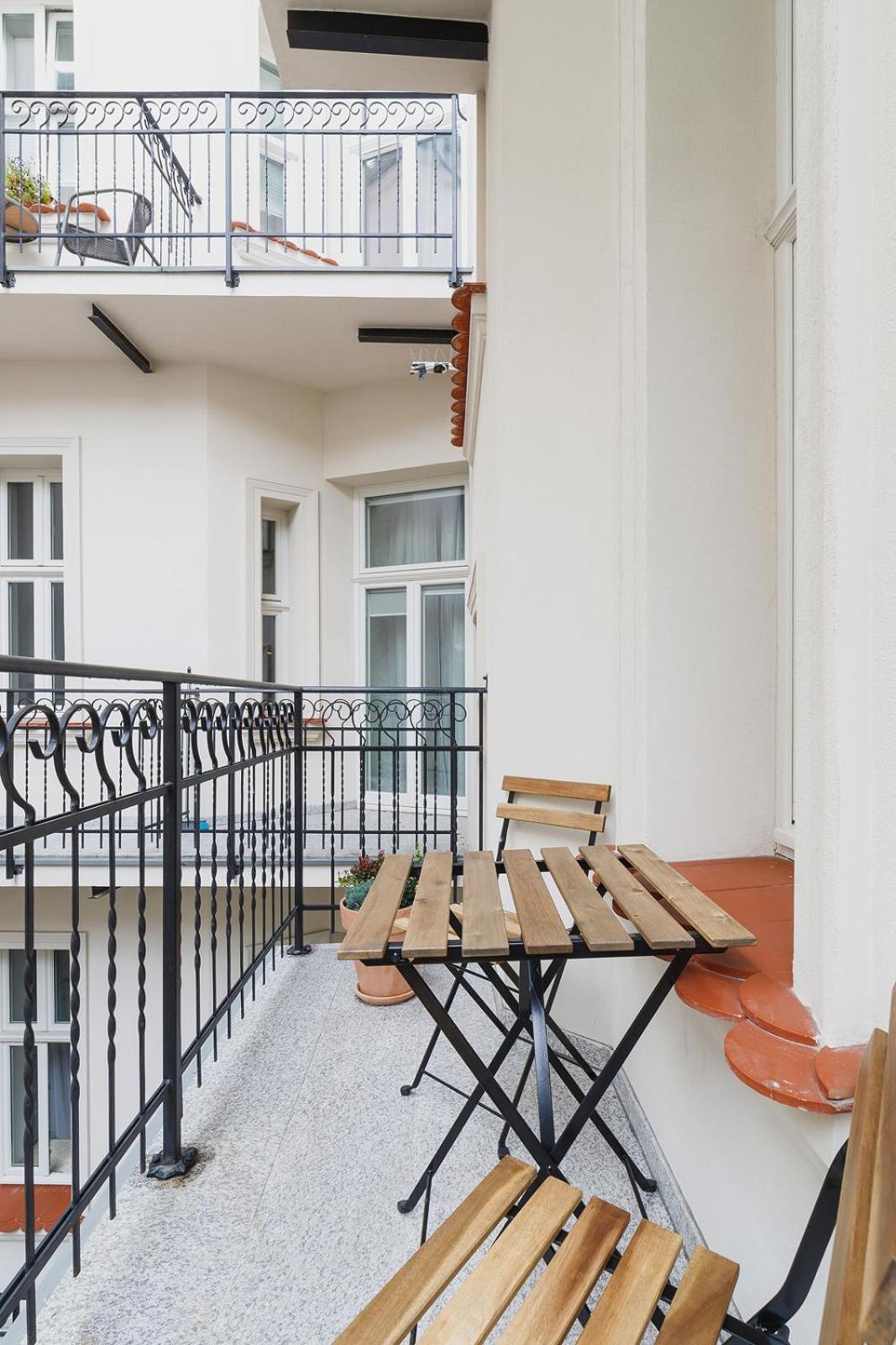 Apartment With Balcony - Rakowicka 6 Street คราคูฟ ภายนอก รูปภาพ
